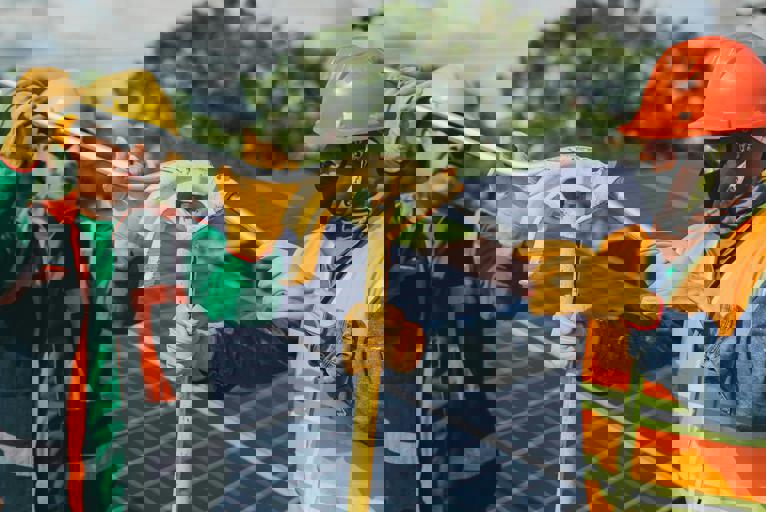 Solar Panel Mandate for New Vancouver Buildings Faces Backlash from Developers